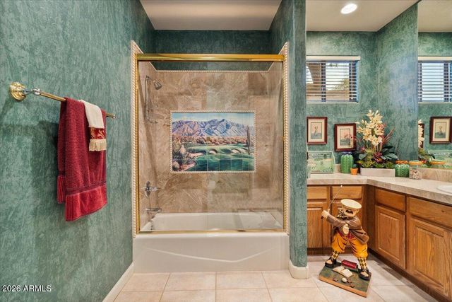 9657 E PEREGRINE Place, Scottsdale, AZ 85262