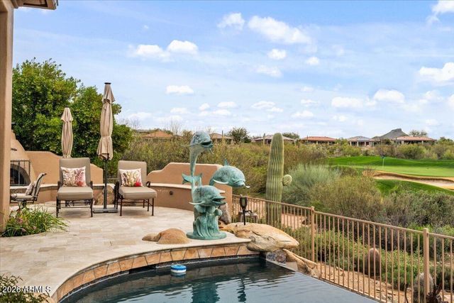 9657 E PEREGRINE Place, Scottsdale, AZ 85262