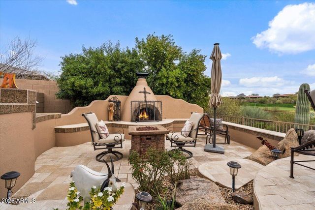 9657 E PEREGRINE Place, Scottsdale, AZ 85262