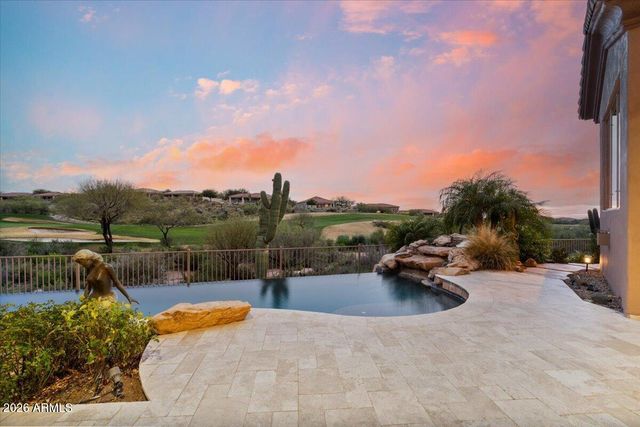 9657 E PEREGRINE Place, Scottsdale, AZ 85262