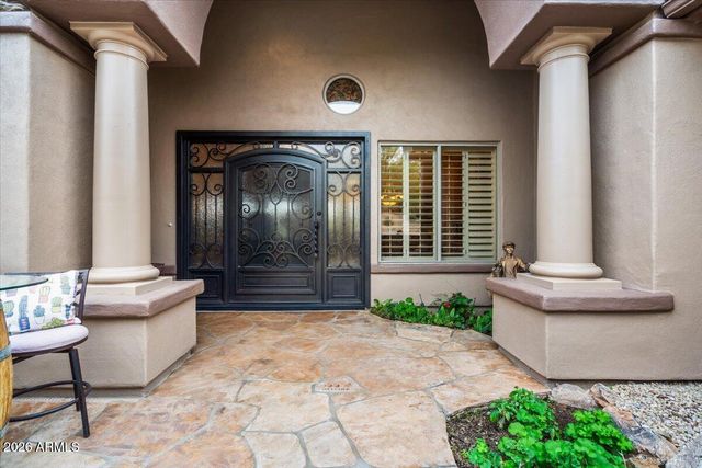 9657 E PEREGRINE Place, Scottsdale, AZ 85262