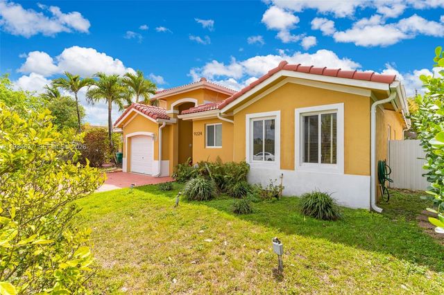 9224 Grand Canal Dr, Miami, FL 33174