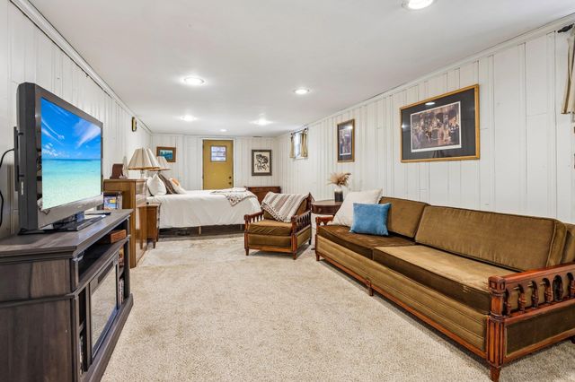 1303 82ND ST, North Bergen, NJ 07047