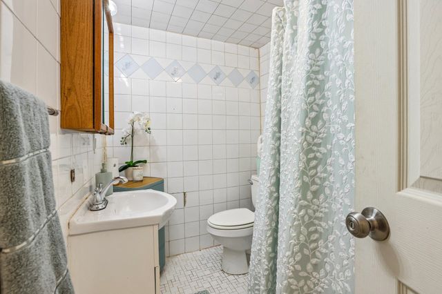 1303 82ND ST, North Bergen, NJ 07047