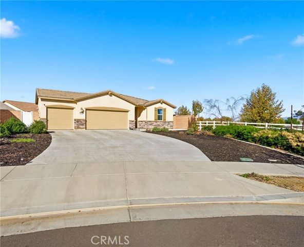 1903 Breachy, Hemet, CA 92545