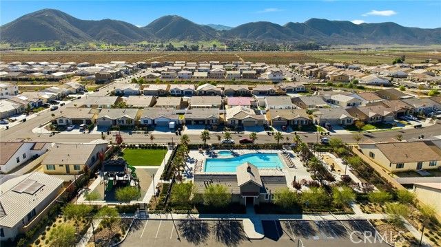 1903 Breachy, Hemet, CA 92545