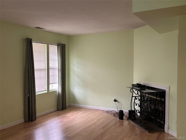 2522 Whispering Hills, Chester, NY 10918