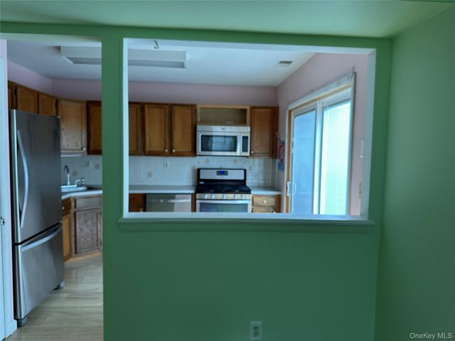 2522 Whispering Hills, Chester, NY 10918