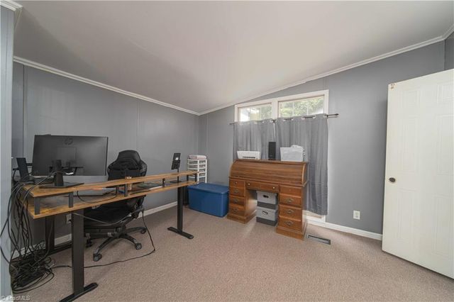 5925 Bobs Lake Road, Hamptonville, NC 27020