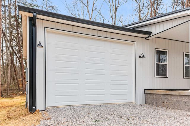 221 Pine Tree Circle Drive, Nancy, KY 42544