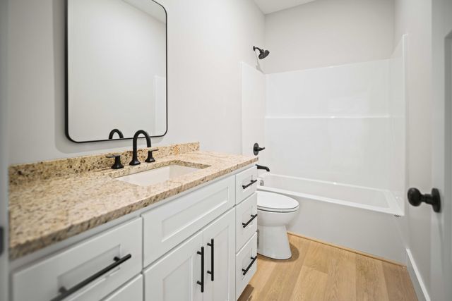 221 Pine Tree Circle Drive, Nancy, KY 42544