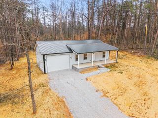221 Pine Tree Circle Drive, Nancy, KY 42544