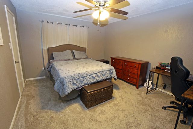 4406 B Bar Drive, Santa Fe, TX 77510