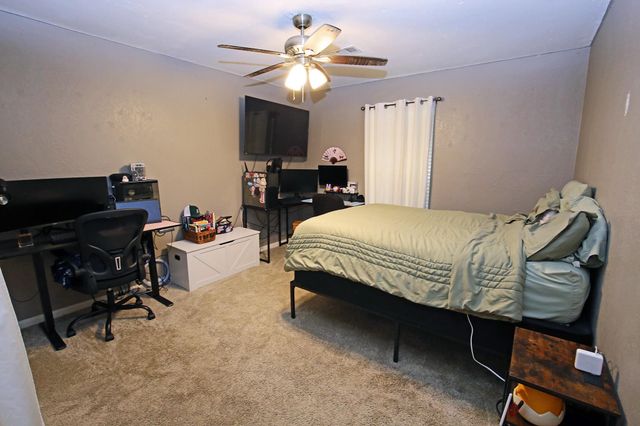 4406 B Bar Drive, Santa Fe, TX 77510