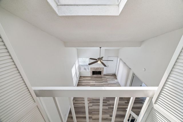 13020 Leader Street 927, Houston, TX 77072