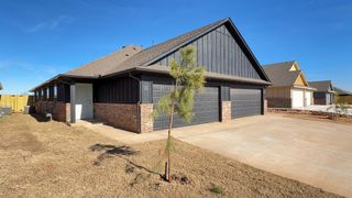 1215 NW 113TH Street, Oklahoma City, OK 73114