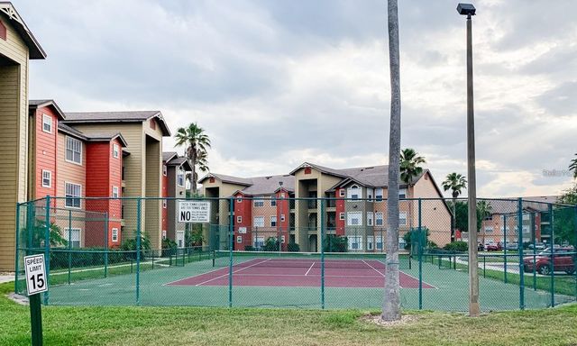 2216 GRAND CAYMAN COURT 1415, Kissimmee, FL 34741