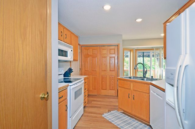 19389 Seymour Street NW, Elk River, MN 55330