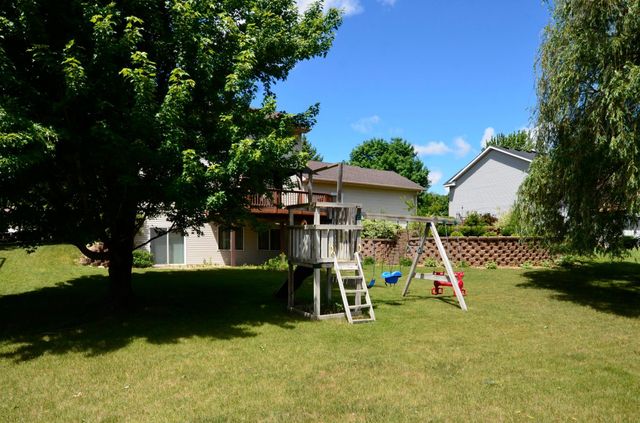 19389 Seymour Street NW, Elk River, MN 55330