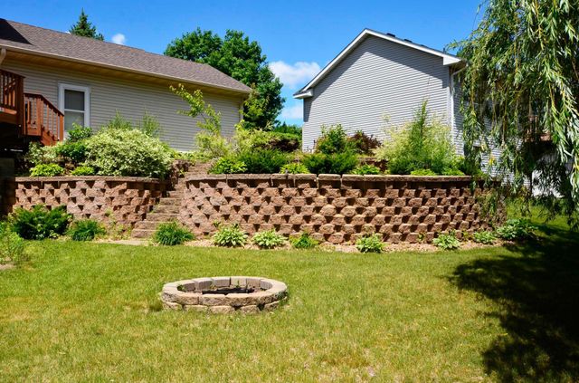 19389 Seymour Street NW, Elk River, MN 55330