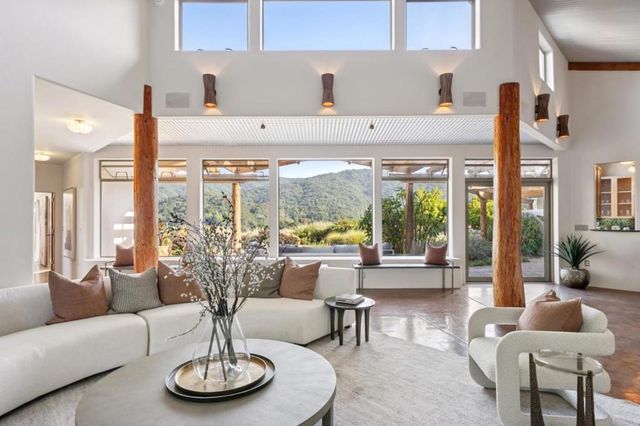 27690 Central Drive, Los Altos Hills, CA 94022