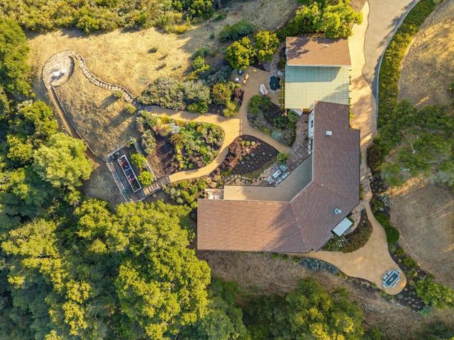 27690 Central Drive, Los Altos Hills, CA 94022