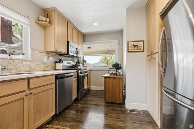 2830 FOWLER AVE, Ogden, UT 84403