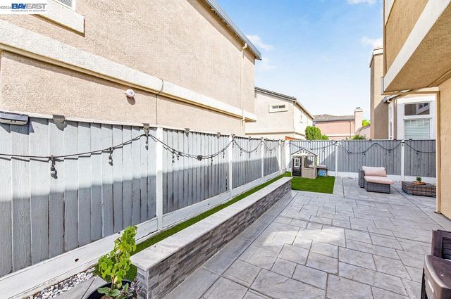 6418 Tiffany Cmn, Livermore, CA 94551