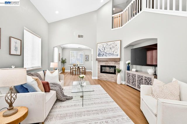 6418 Tiffany Cmn, Livermore, CA 94551