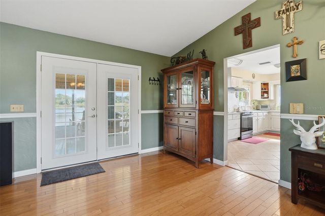 40700 LONG ISLAND DRIVE, Umatilla, FL 32784