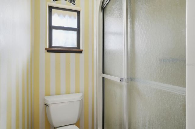 40700 LONG ISLAND DRIVE, Umatilla, FL 32784