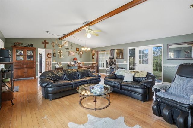 40700 LONG ISLAND DRIVE, Umatilla, FL 32784