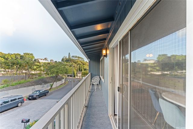 2290 Akepa Street, Pearl City, HI 96782