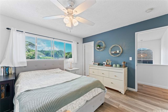 2290 Akepa Street, Pearl City, HI 96782