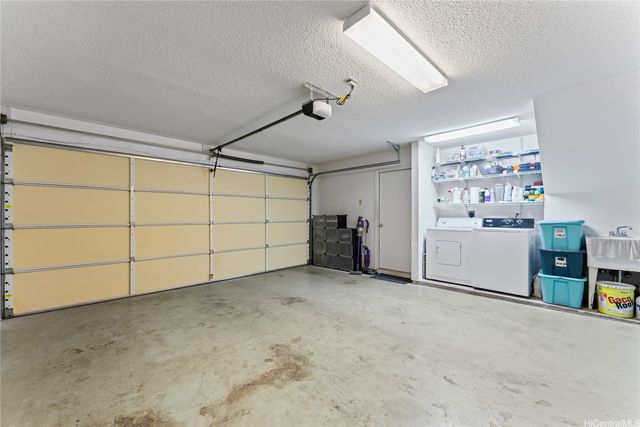 2290 Akepa Street, Pearl City, HI 96782