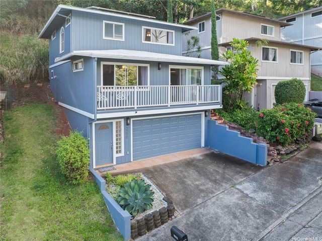 2290 Akepa Street, Pearl City, HI 96782