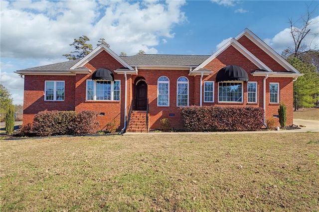 15 County Road 396, Centre, AL 35960