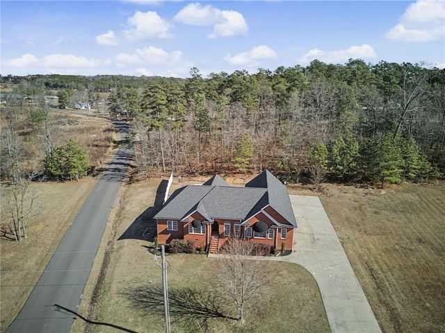 15 County Road 396, Centre, AL 35960