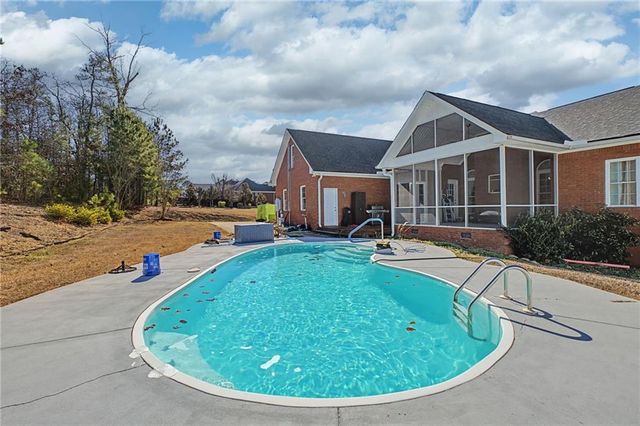 15 County Road 396, Centre, AL 35960