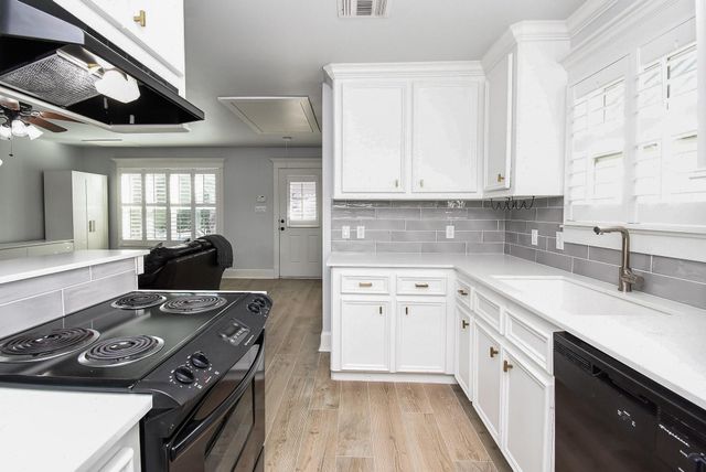 1349 Heights Boulevard B, Houston, TX 77008