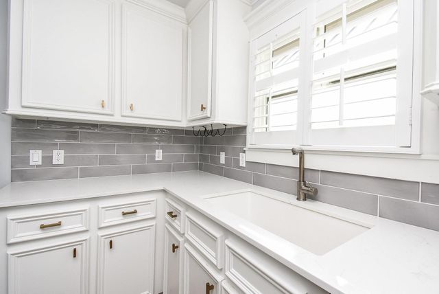 1349 Heights Boulevard B, Houston, TX 77008