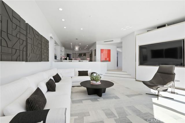 22812 Seaway, Laguna Niguel, CA 92677