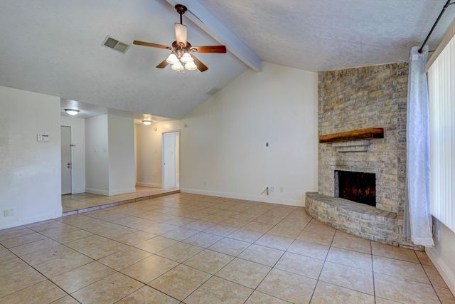 9742 Charmont Road, La Porte, TX 77571