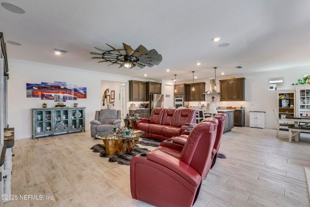 10470 ANTHEM Way, Jacksonville, FL 32256