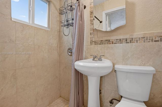 2455 SW 11th St 7-A, Miami, FL 33135