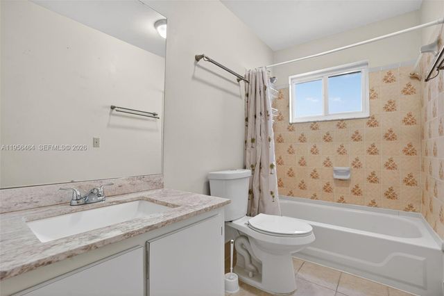 2455 SW 11th St 7-A, Miami, FL 33135