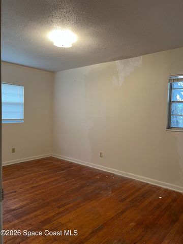 2407 Dunbar Avenue, Melbourne, FL 32901