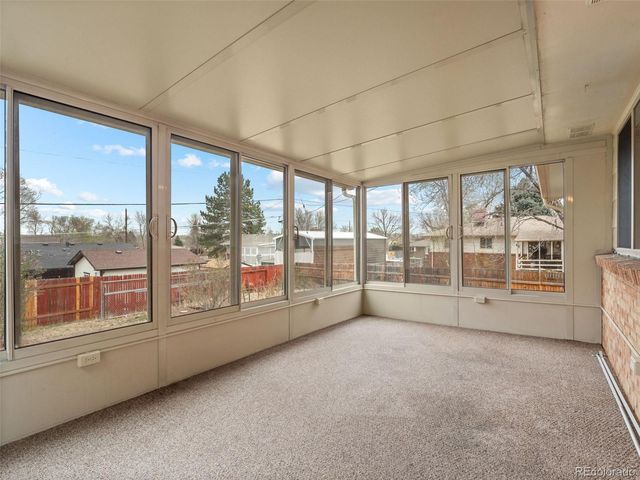 6123 W 76th Avenue, Arvada, CO 80003