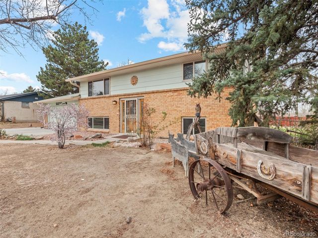 6123 W 76th Avenue, Arvada, CO 80003