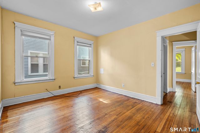 855 Woodward Avenue 1st Flr, New Haven, CT 06512